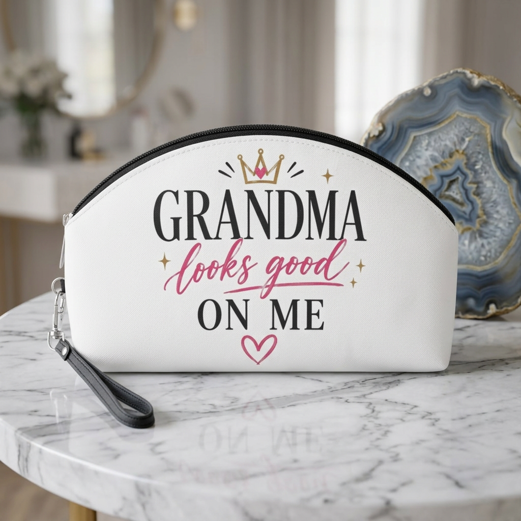 Grandma looks good on me Makeup Bag | Grandma Gear Cosmetic Pouch